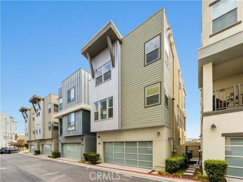 1607 Somerton Dr , Costa Mesa, CA