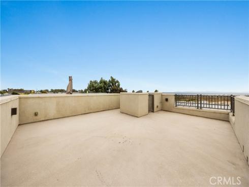 1607 Somerton Dr , Costa Mesa, CA