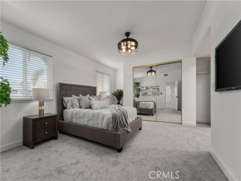 1872  Parkview   Circle, Costa Mesa, CA