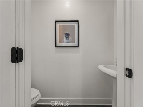 1872  Parkview   Circle, Costa Mesa, CA