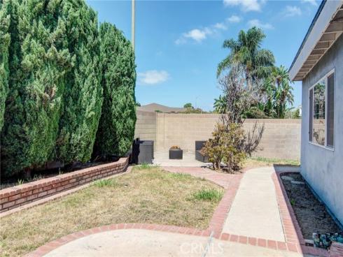 1081 Tulare Drive, Costa Mesa, CA