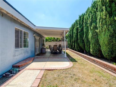 1081  Tulare   Drive, Costa Mesa, CA