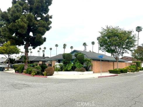 3050  Madison   Avenue, Costa Mesa, CA