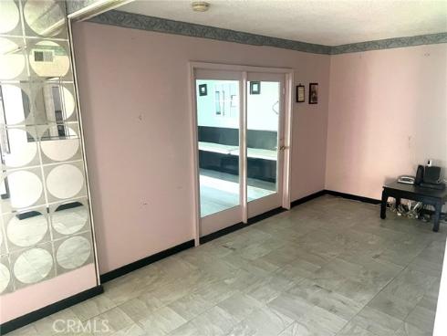 3050  Madison   Avenue, Costa Mesa, CA