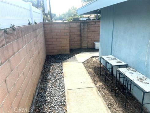 3050  Madison   Avenue, Costa Mesa, CA