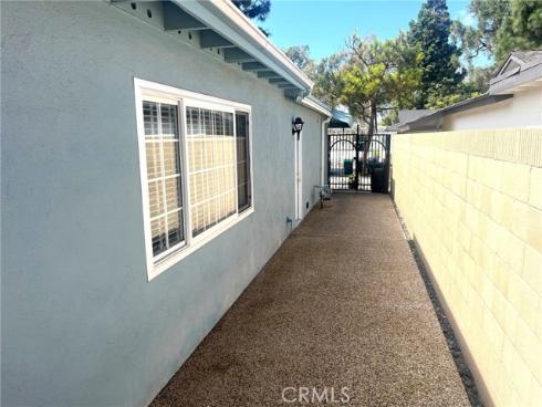 3050  Madison   Avenue, Costa Mesa, CA