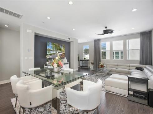 1269  Westreef  , Costa Mesa, CA