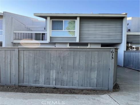 613 Lakeview 17 Lane, Costa Mesa, CA