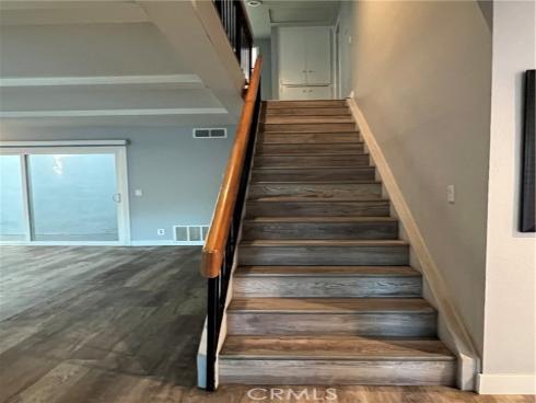 613 Lakeview 17 Lane, Costa Mesa, CA