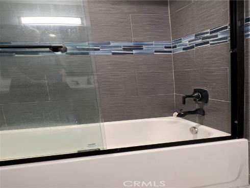 613 Lakeview 17 Lane, Costa Mesa, CA