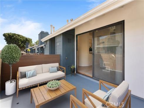 345  Avocado  201B  Street, Costa Mesa, CA