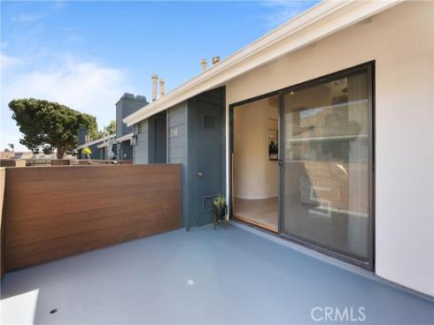 345  Avocado  201B  Street, Costa Mesa, CA