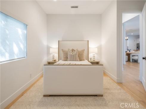 333 Mesa Drive, Costa Mesa, CA