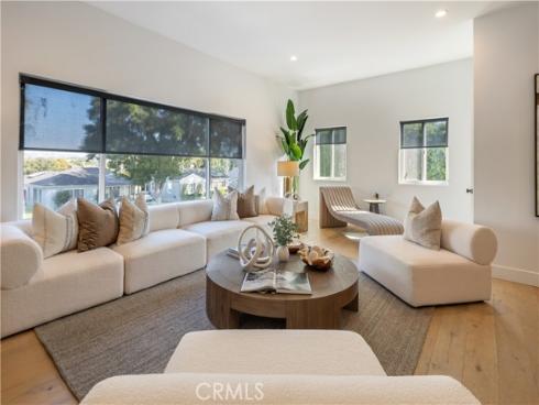 333 Mesa Drive, Costa Mesa, CA