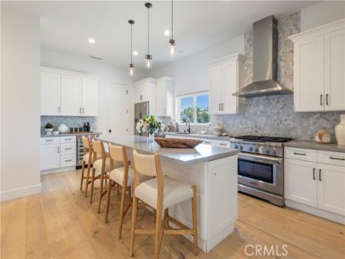 333 Mesa Drive, Costa Mesa, CA