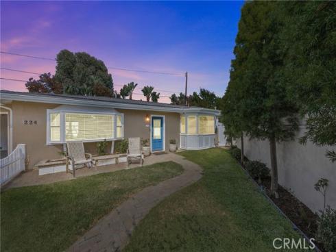 224  Pauline   Place, Costa Mesa, CA