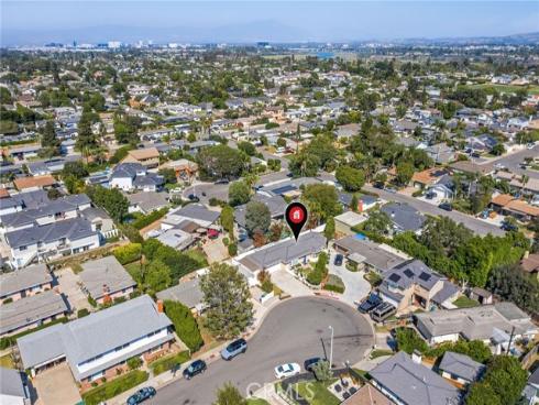224  Pauline   Place, Costa Mesa, CA