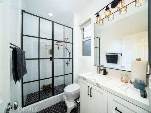 2547  Cornerstone   Lane, Costa Mesa, CA