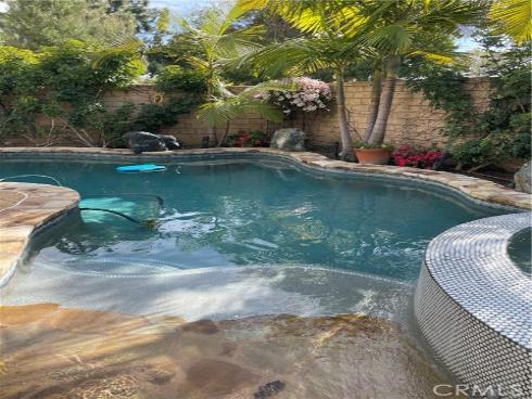 2547  Cornerstone   Lane, Costa Mesa, CA