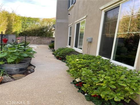 2547  Cornerstone   Lane, Costa Mesa, CA