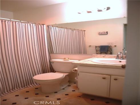 2330 Vanguard F102 Way, Costa Mesa, CA