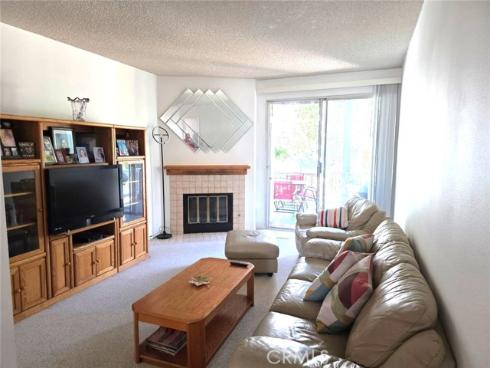 2330 Vanguard F102 Way, Costa Mesa, CA