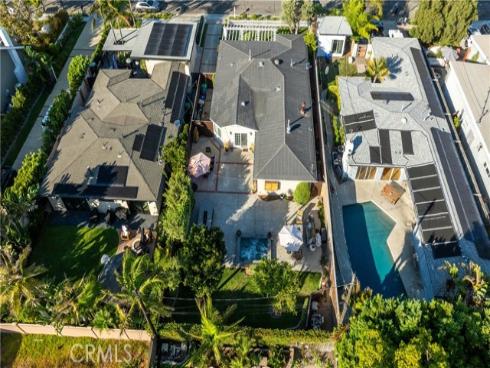 269  Cecil   Place, Costa Mesa, CA