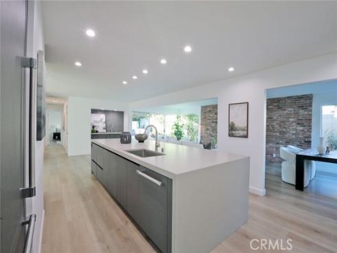 418 E Bay   Street, Costa Mesa, CA