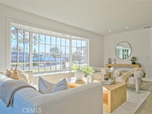 418 E Bay   Street, Costa Mesa, CA
