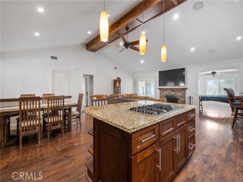 1387 Garlingford Street, Costa Mesa, CA