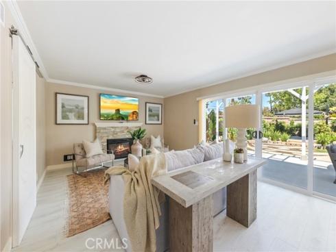 2798 Redwing , Costa Mesa, CA