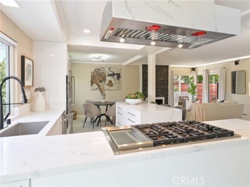 2798 Redwing , Costa Mesa, CA