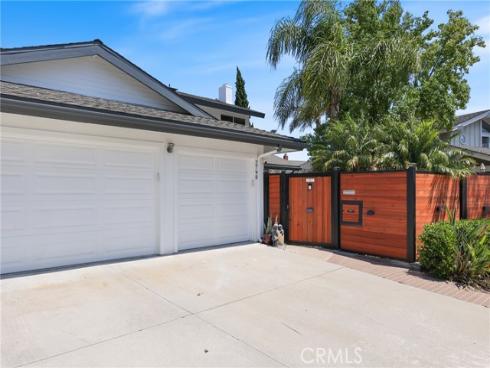 2798 Redwing , Costa Mesa, CA