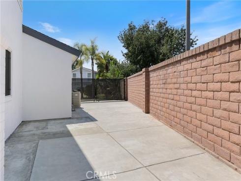 2798 Redwing , Costa Mesa, CA