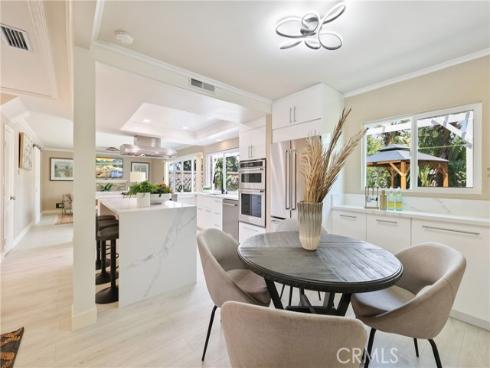 2798 Redwing , Costa Mesa, CA