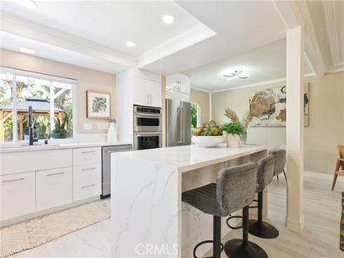 2798 Redwing , Costa Mesa, CA