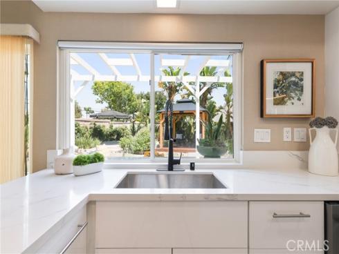 2798 Redwing , Costa Mesa, CA