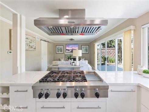 2798 Redwing , Costa Mesa, CA