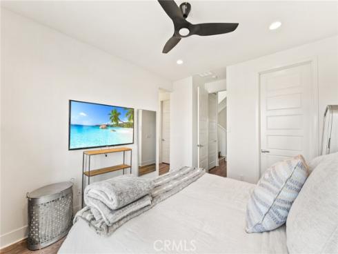 697 W 17th  , Costa Mesa, CA