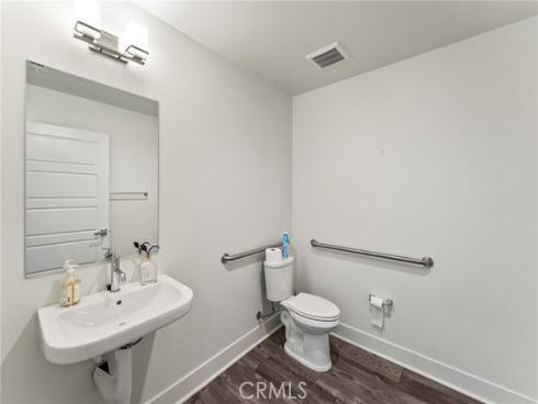 697 W 17th  , Costa Mesa, CA