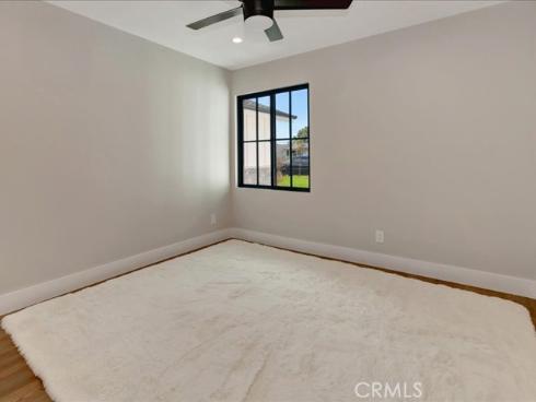 270  Albert   Place, Costa Mesa, CA