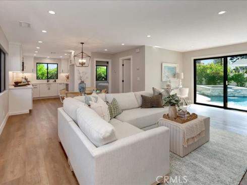 270  Albert   Place, Costa Mesa, CA