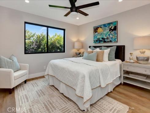 270  Albert   Place, Costa Mesa, CA