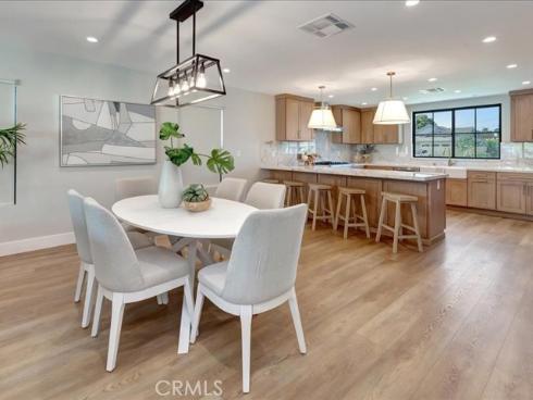 270  Albert   Place, Costa Mesa, CA