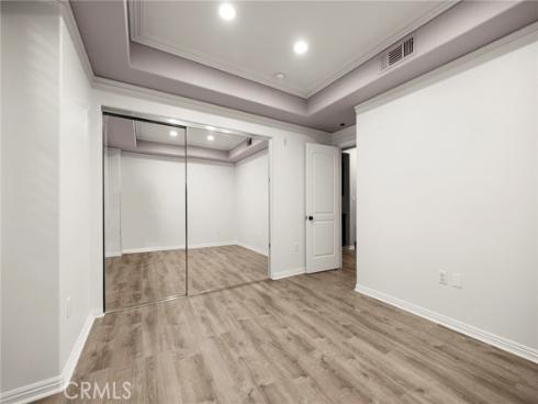 401  Bernard  211  Street, Costa Mesa, CA