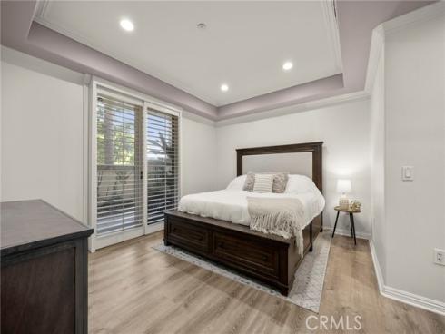 401  Bernard  211  Street, Costa Mesa, CA