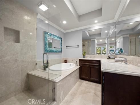 401  Bernard  211  Street, Costa Mesa, CA