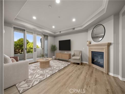 401  Bernard  211  Street, Costa Mesa, CA