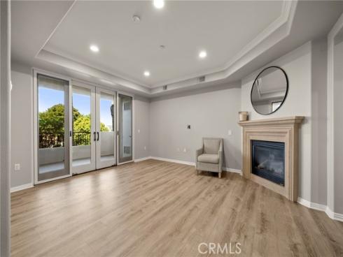 401  Bernard  211  Street, Costa Mesa, CA