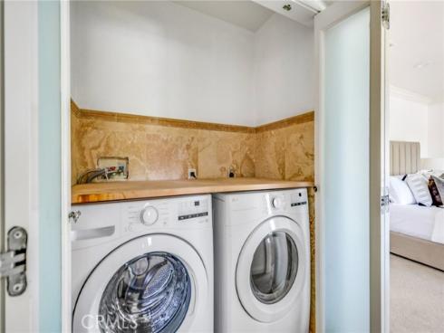 245  Palmer St.  , Costa Mesa, CA